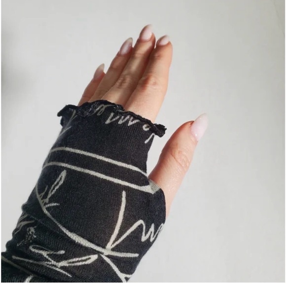 Free People Movement mesh signature top - Picture 4 of 6